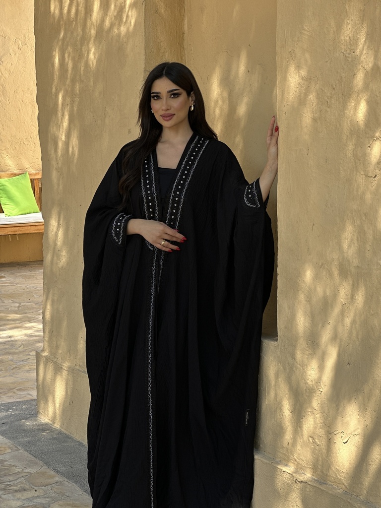 Liney abaya 